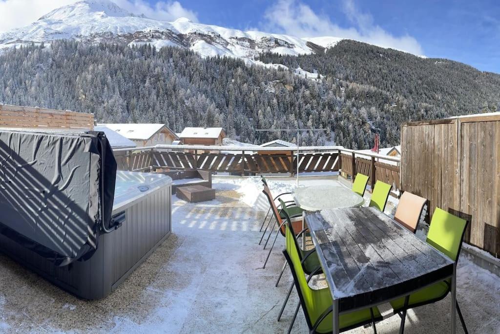 Вілла La Grange A Coco Avec Jacuzzi Бург-Сент-Пьєр Екстер'єр фото